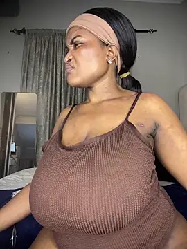 Bustygoddess32 online show from December 2025 10:56:01 PM