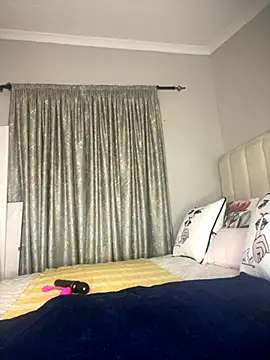 Bustygoddess32 online show from October 2025 06:53:02 PM