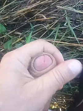 ScrawnyMotor3 online show from September 2025 07:46:01 AM