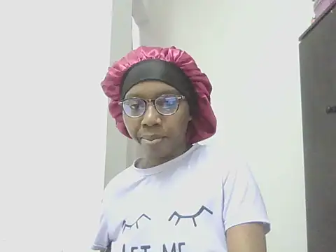 Sexxybella27 online show from October 2025 04:40:02 PM