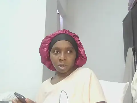 Sexxybella27 online show from October 2025 09:49:02 PM