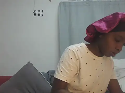 Sexxybella27 online show from November 2025 11:05:01 PM