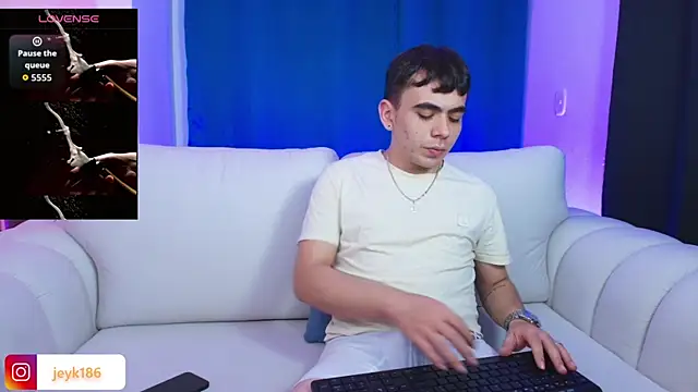 Jey keler1 online show from November 2025 02:32:02 AM