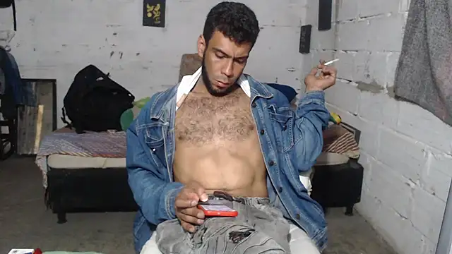 Snapshot of erik_alexander chatting on November 2025 02:04:02 AM erik alexander online show from November 2025 02:04:02 AM