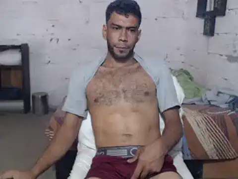 Snapshot of erik_alexander chatting on February 2025 04:46:01 PM erik alexander online show from February 2025 04:46:01 PM