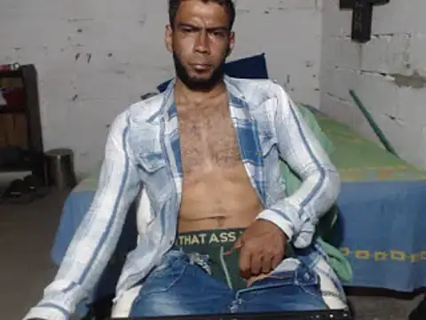 Snapshot of erik_alexander chatting on February 2025 12:47:02 AM erik alexander online show from February 2025 12:47:02 AM