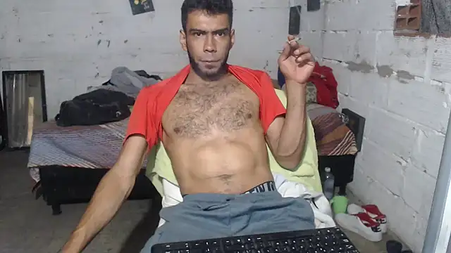 Snapshot of erik_alexander chatting on October 2025 03:29:02 AM erik alexander online show from October 2025 03:29:02 AM