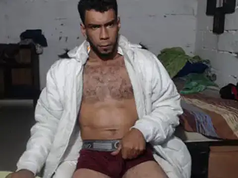 Snapshot of erik_alexander chatting on February 2025 09:55:02 AM erik alexander online show from February 2025 09:55:02 AM