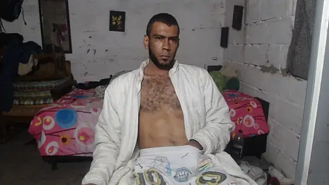 Snapshot of erik_alexander chatting on November 2025 07:52:02 AM erik alexander online show from November 2025 07:52:02 AM