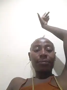 Snapshot of Naughtyy_xx chatting on October 2025 06:29:02 AM Naughtyy xx online show from October 2025 06:29:02 AM