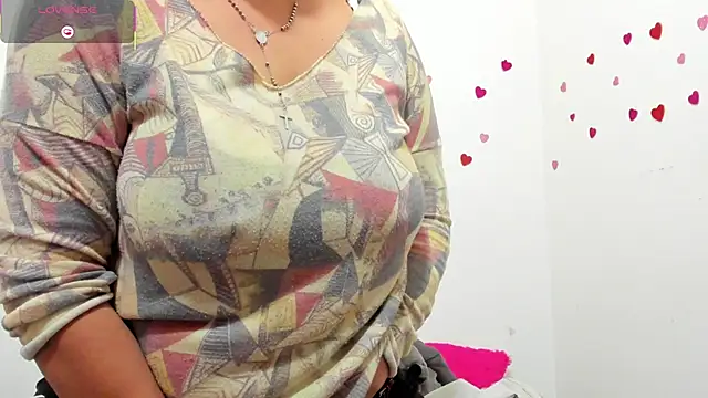 Snapshot of hazel_34 chatting on January 2026 08:51:02 AM hazel 34 online show from January 2026 08:51:02 AM