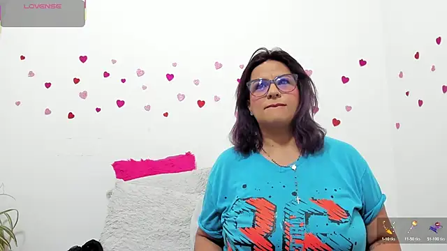 Snapshot of hazel_34 chatting on December 2025 08:58:01 AM hazel 34 online show from December 2025 08:58:01 AM