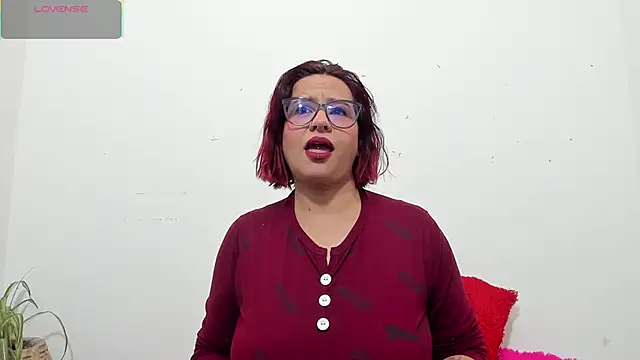 hazel 34 online show from April 2026 09:16:02 AM