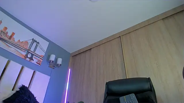 Bambi gurl online show from February 2026 02:13:01 AM