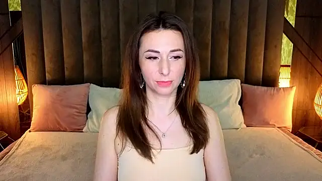 KimmmLi online show from October 2025 01:12:02 PM