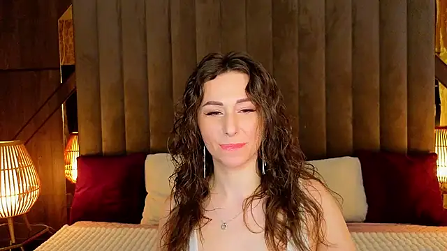 KimmmLi online show from May 2026 01:03:01 PM