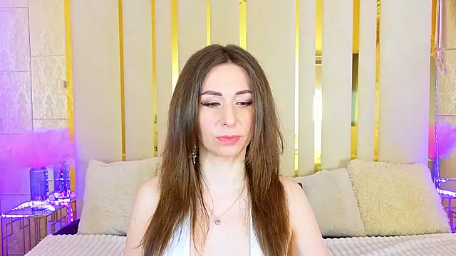 KimmmLi online show from May 2026 06:28:02 AM