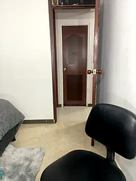 Charlotte cutee18 online show from October 2025 11:27:02 PM