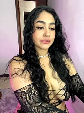 Charlotte cutee18 online show from September 2025 10:21:02 PM