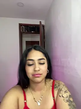 Charlotte cutee18 online show from October 2025 03:49:02 AM