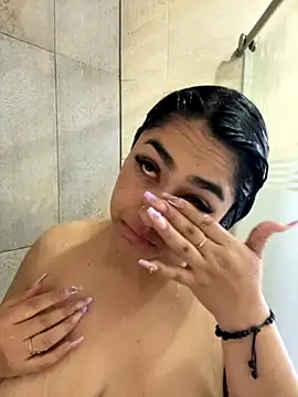 Charlotte cutee18 online show from September 2025 06:14:01 PM