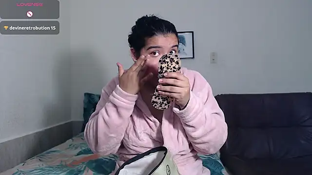 agata 22 online show from February 2026 03:15:01 AM