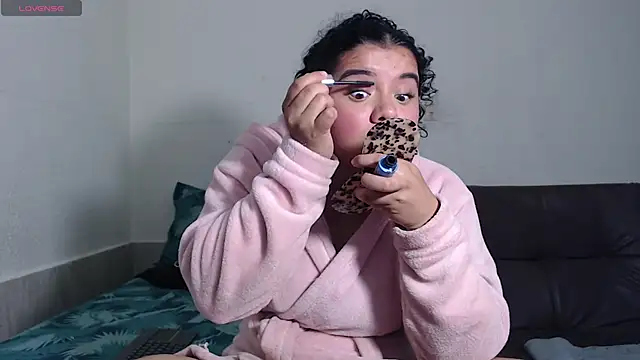 agata 22 online show from November 2025 11:48:02 PM