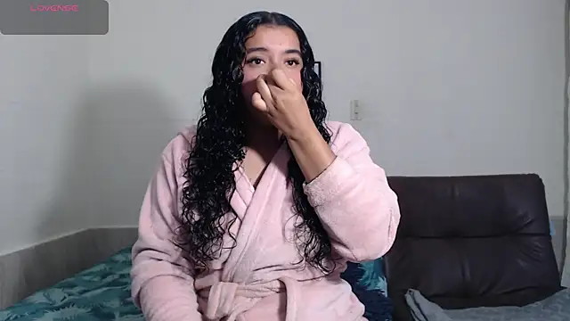 agata 22 online show from December 2025 04:01:01 AM