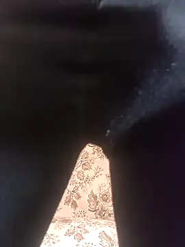 suarez1235 online show from February 2026 01:09:01 PM