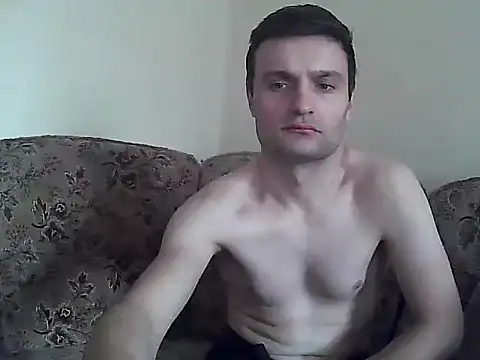 suarez1235 online show from February 2026 10:16:02 AM