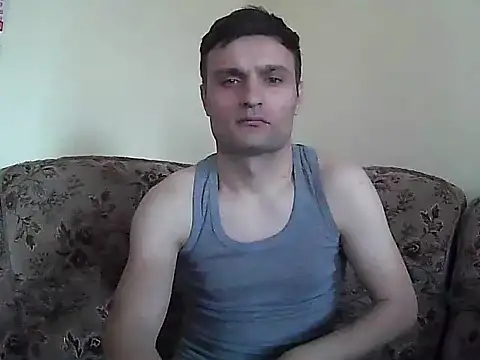 suarez1235 online show from April 2026 10:44:01 AM