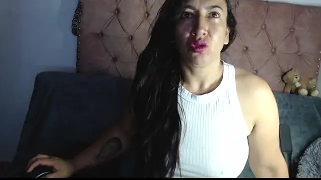 missbella1 online show from February 2026 01:21:02 PM