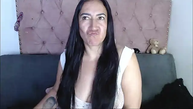 Snapshot of missbella1 chatting on July 2026 08:17:01 PM missbella1 online show from July 2026 08:17:01 PM