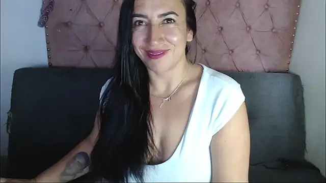 Snapshot of missbella1 chatting on July 2026 08:41:01 PM missbella1 online show from July 2026 08:41:01 PM