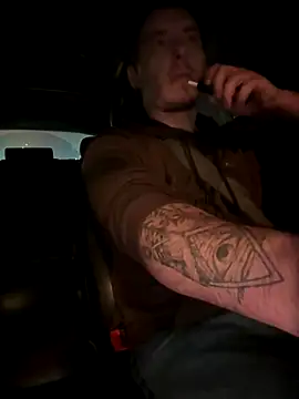 KristiDan online show from December 2025 04:19:02 PM