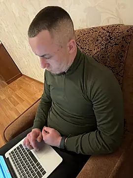 KristiDan online show from March 2026 09:40:01 PM