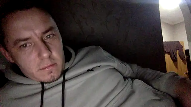 KristiDan online show from November 2025 11:16:01 PM