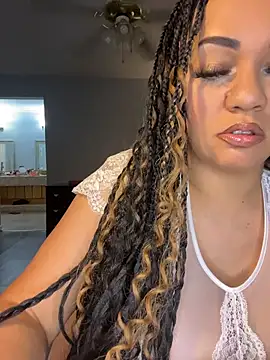 DestineeJayde online show from November 2025 05:34:02 AM