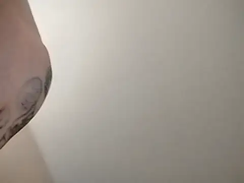 fukurbutt online show from February 2026 06:53:02 AM