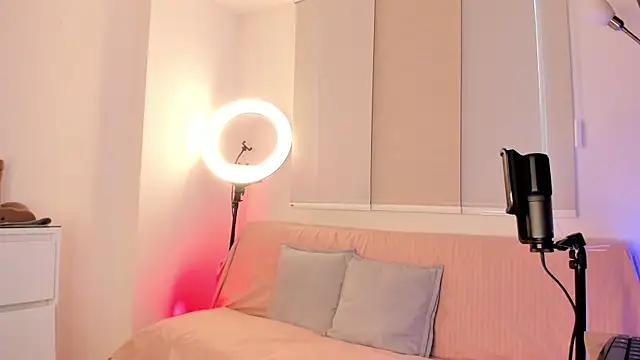 miaa daniels online show from November 2025 12:15:02 PM