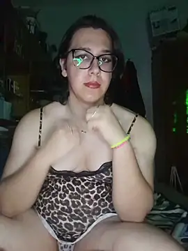 Snapshot of Daisy_150 chatting on October 2025 09:06:01 PM Daisy 150 online show from October 2025 09:06:01 PM