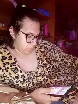 Snapshot of Daisy_150 chatting on September 2025 11:00:02 PM Daisy 150 online show from September 2025 11:00:02 PM