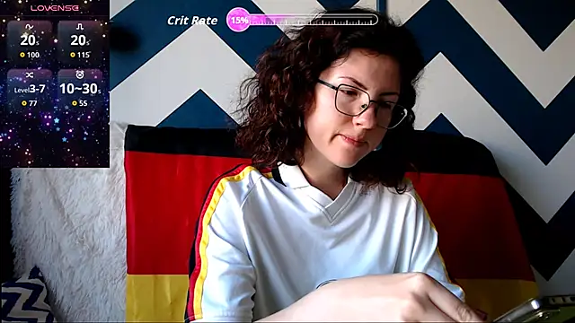 vaders daughter online show from September 2025 01:27:01 PM