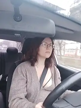 vaders daughter online show from December 2025 08:08:01 AM