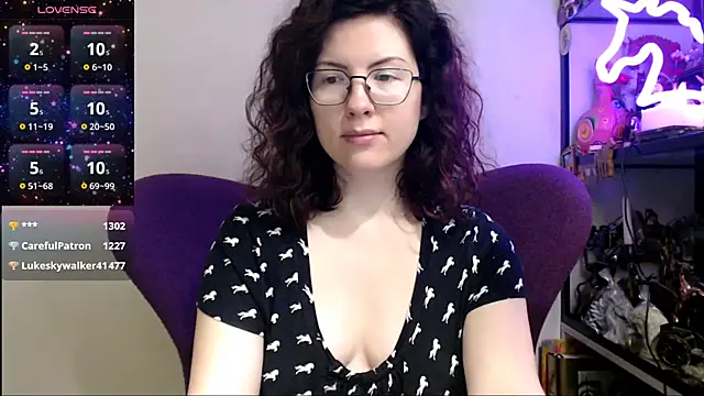 vaders daughter online show from December 2025 04:10:02 PM