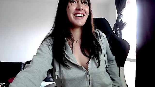 K329H online show from September 2025 07:43:02 PM