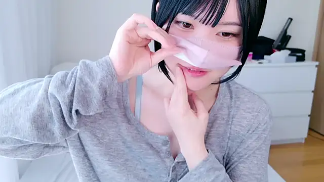 Snapshot of _HIKARU_ chatting on March 2025 12:10:01 AM HIKARU online show from March 2025 12:10:01 AM