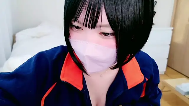 Snapshot of _HIKARU_ chatting on January 2025 06:56:02 AM HIKARU online show from January 2025 06:56:02 AM