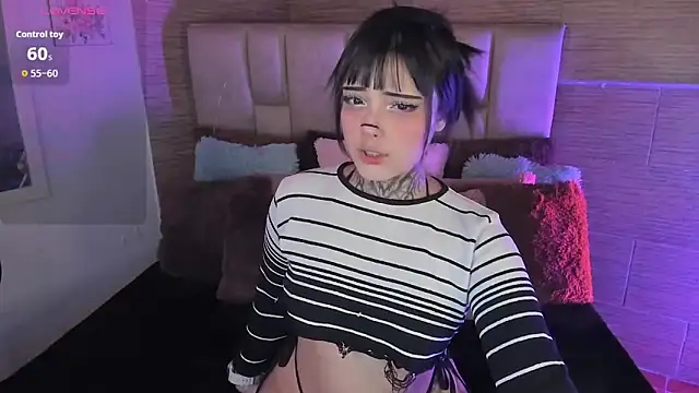 mia catt05 online show from May 2026 03:59:01 AM