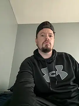 husband4555 online show from February 2026 04:18:02 PM